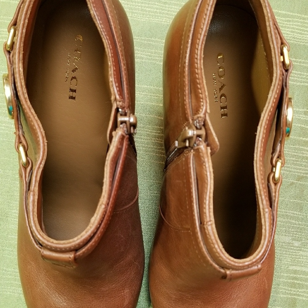 💥Free Shipping- Coach Booties💥 - Picture 4 of 8